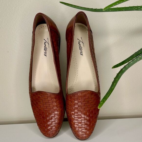 Trotters Woven Leather Loafers SlipOn Flats Brown Basketweave Leather 10.5N NWOB - Picture 3 of 11